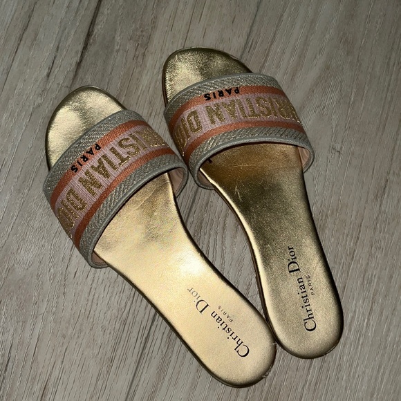 Christian Dior slides - Picture 2 of 8